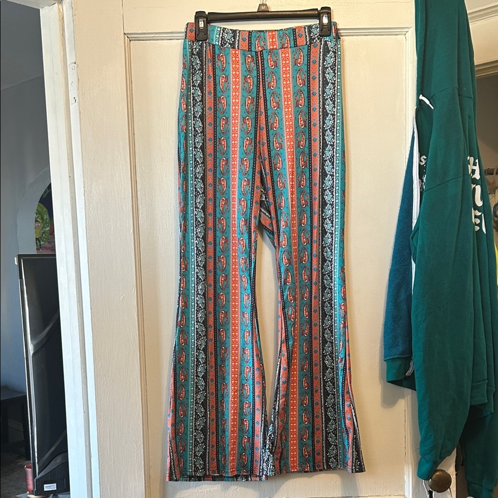 Women's Teal & Coral Patterned Wide-Leg Pants